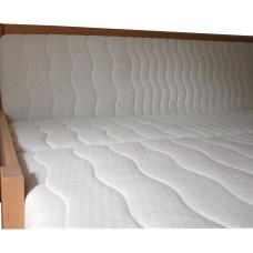 Luxusný set s matracmi Dubai - Rozkladacia posteľ z masívu Klaudia 